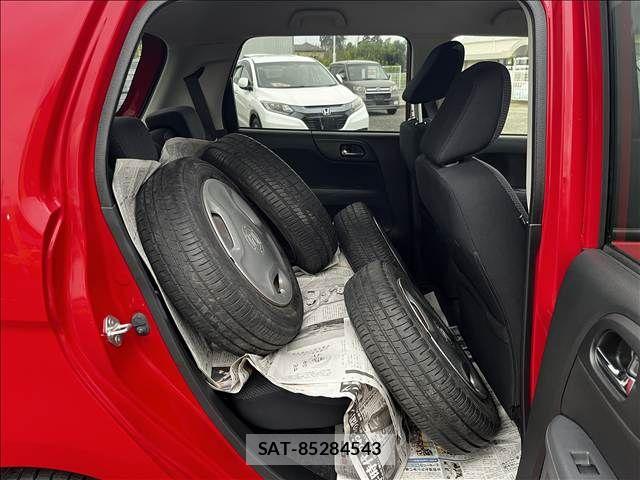 Honda N-ONE 2013-12 8796966-9