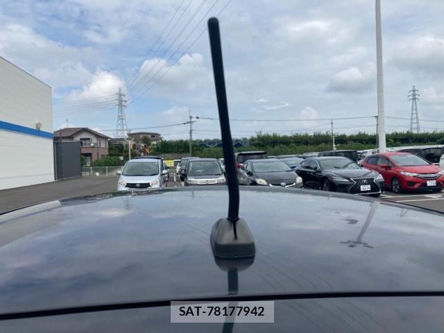 Honda N-ONE 2013-04 8830844-9