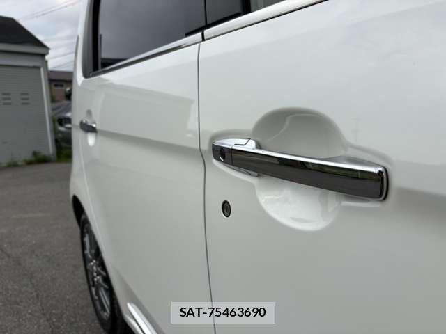 Honda N-ONE 2023-03 8830830-11