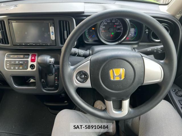 Honda N-ONE 2014-09 8830842-10