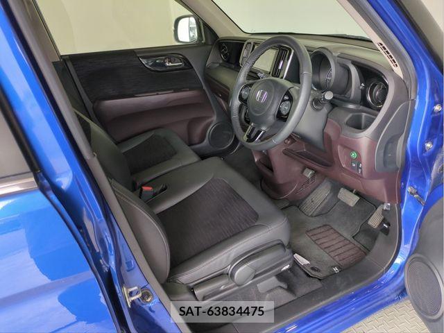 Honda N-ONE 2015-11 8830839-24