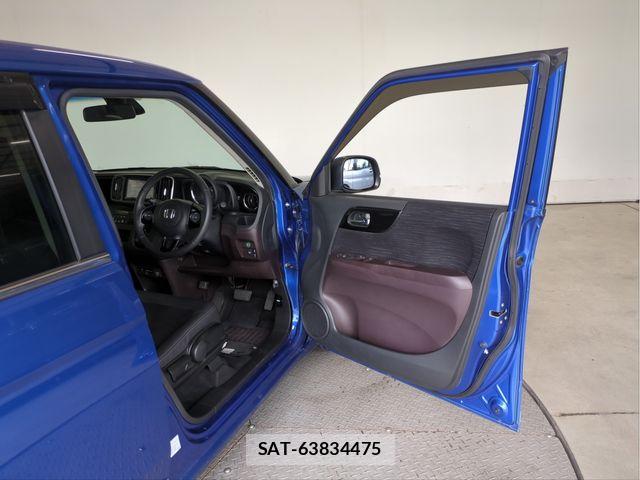Honda N-ONE 2015-11 8830839-27