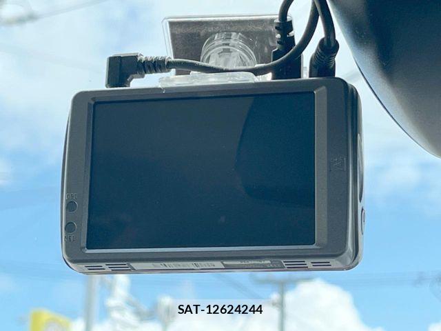 Honda N-ONE 2017-09 8881262-6