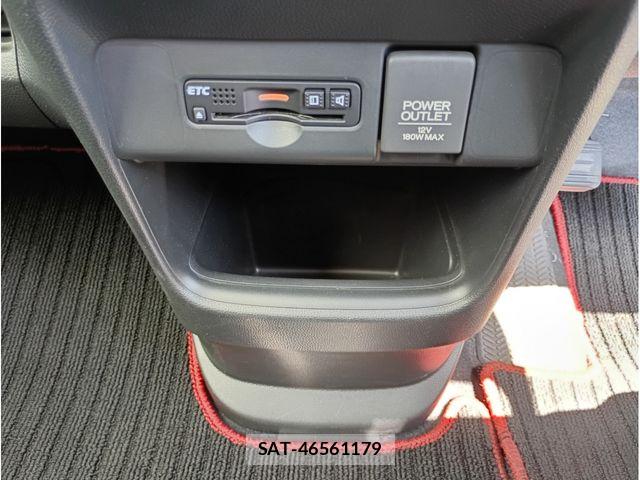 Honda N-ONE 2017-04 8881258-10