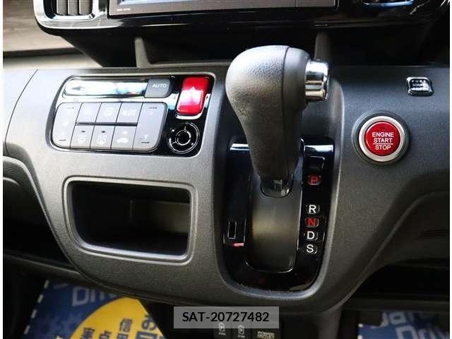 Honda N-ONE 2018-03 8881257-7
