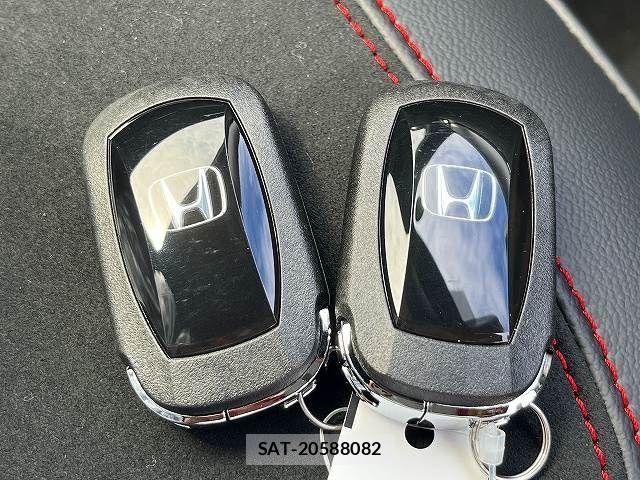 Honda N-ONE 2026-06 8881247-13
