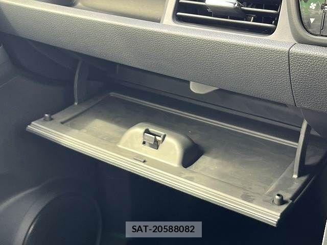 Honda N-ONE 2026-06 8881247-23