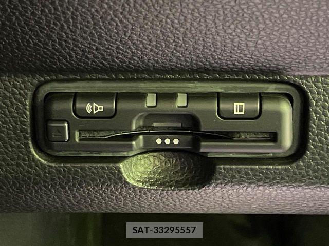 Honda N-ONE 2021-12 8881255-6
