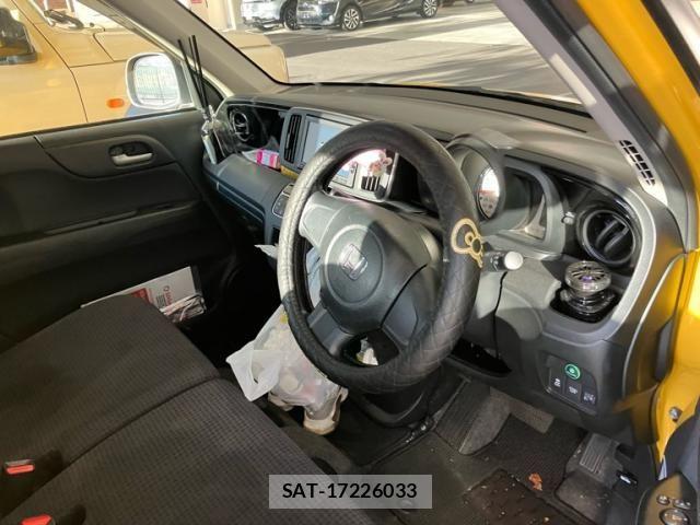 Honda N-ONE 2017-01 8881265-5