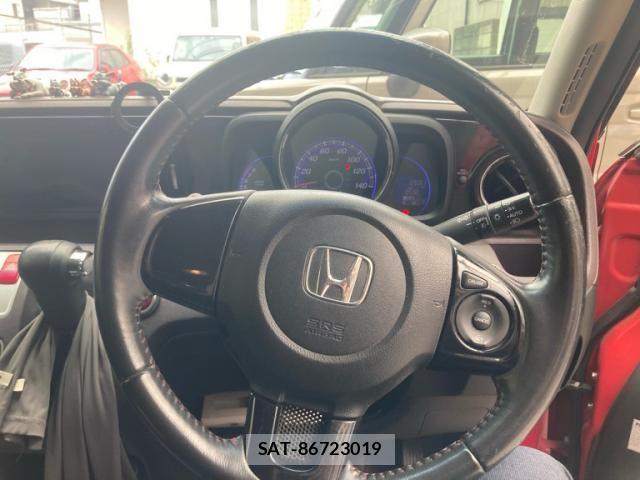 Honda N-ONE 2013-03 8884079-16