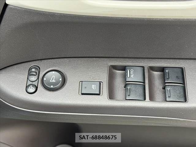 Honda N-ONE 2018-01 8884077-26