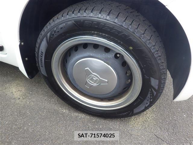 Honda N-ONE 2017-04 6677266-12
