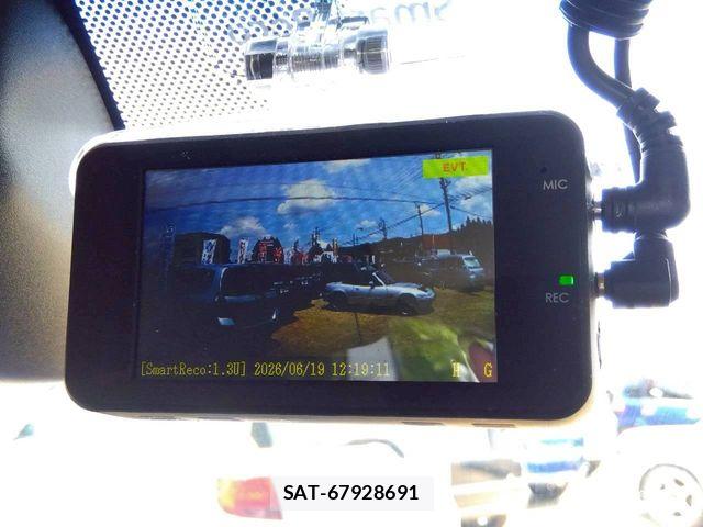 Honda N-ONE 2016-04 7618858-26