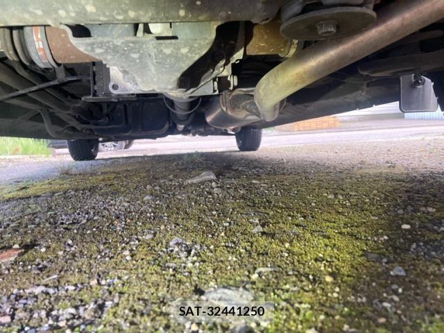 Honda N-ONE 2016-07 8131676-11