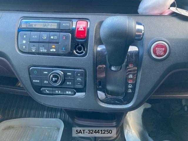 Honda N-ONE 2016-07 8131676-23