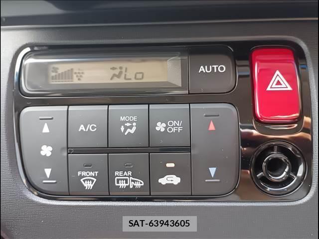 Honda N-ONE 2015-09 8209243-13