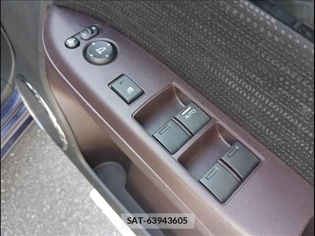 Honda N-ONE 2015-09 8209243-19