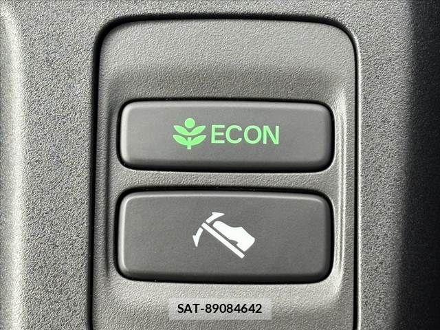 Honda N-ONE 2025-09 8037304-6