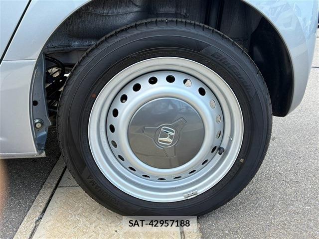 Honda N-ONE 2025-10 8526334-10