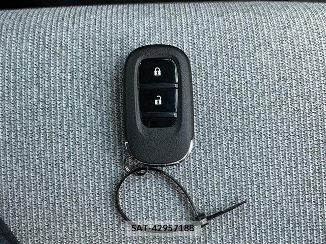 Honda N-ONE 2025-10 8526334-29