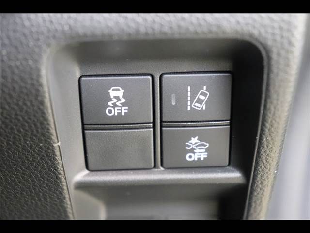 Honda N-VAN 2019-10 1464839-6