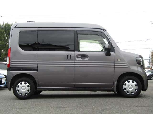 Honda N-VAN 2023-04 1827754-4