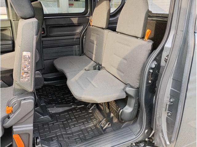 Honda N-VAN 2018-12 2319906-12