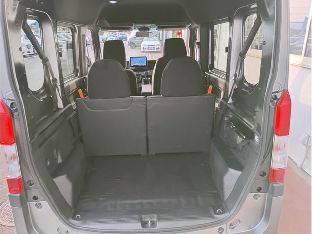 Honda N-VAN 2018-12 2319906-14