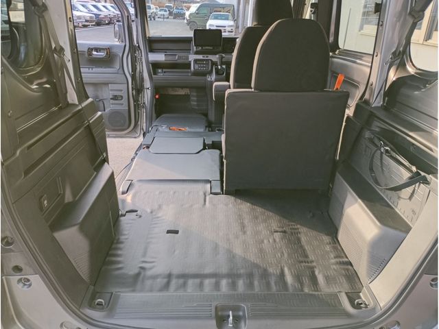 Honda N-VAN 2018-12 2319906-18