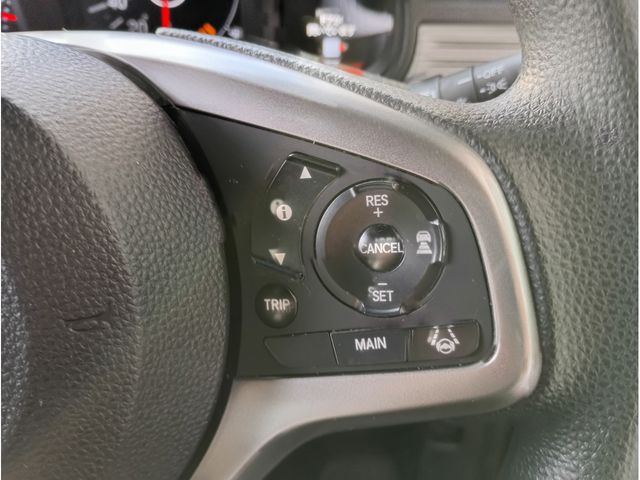 Honda N-VAN 2018-12 2319906-25
