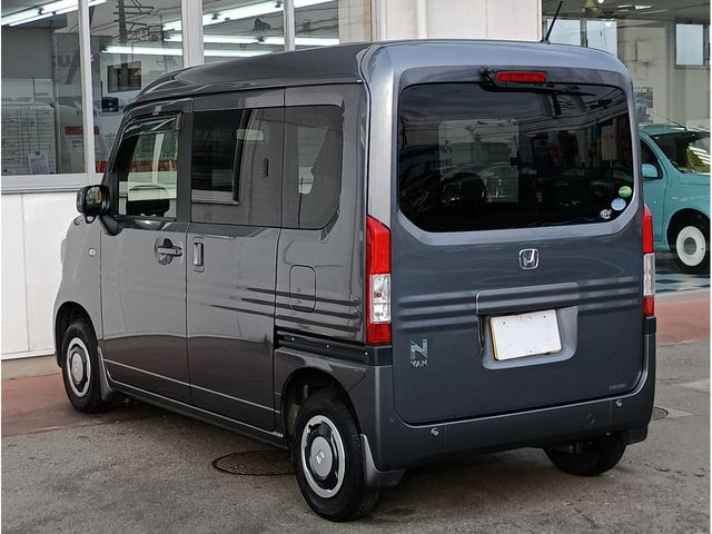 Honda N-VAN 2018-12 2319906-5