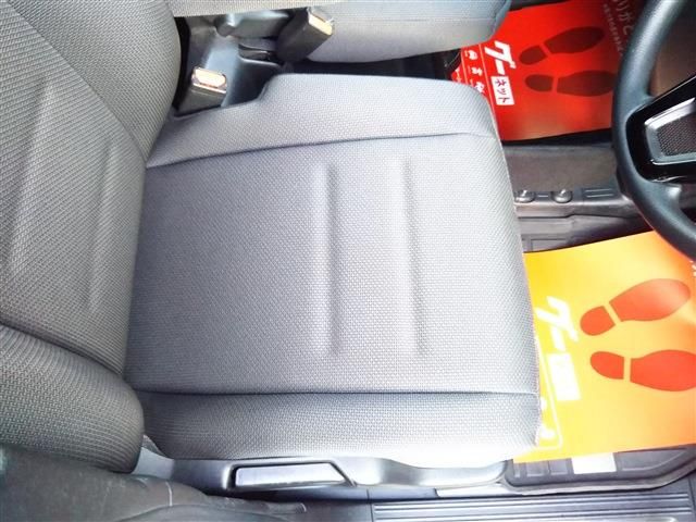 Honda N-VAN 2019-05 2447818-16