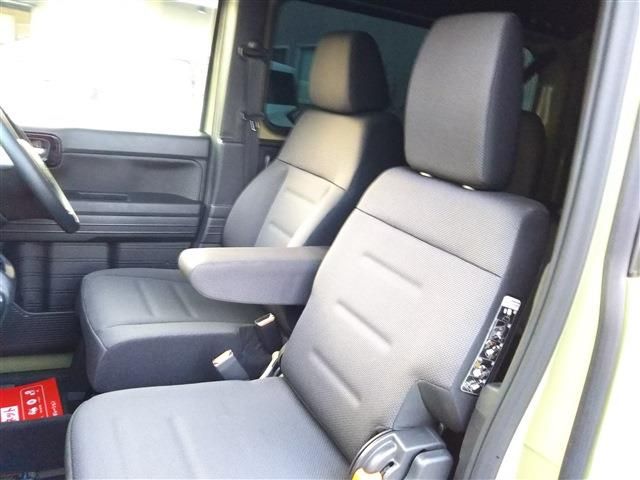 Honda N-VAN 2019-05 2447818-19