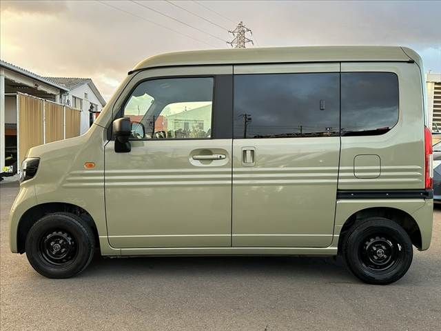 Honda N-VAN 2022-02 2673015-11