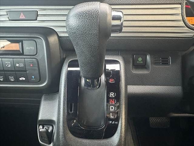 Honda N-VAN 2022-02 2673015-22