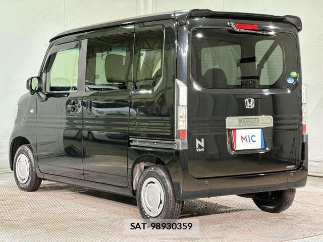 Honda N-VAN 2018-09 4328735-6