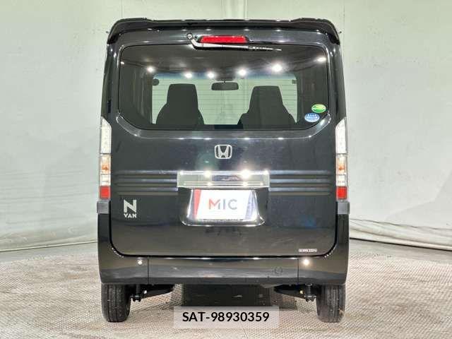 Honda N-VAN 2018-09 4328735-5