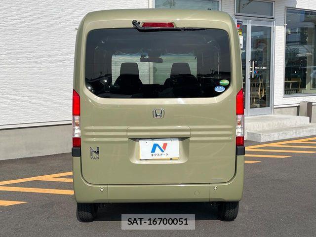 Honda N-VAN 2018-09 6015451-14