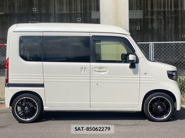 Honda N-VAN 2019-03 6677398-10
