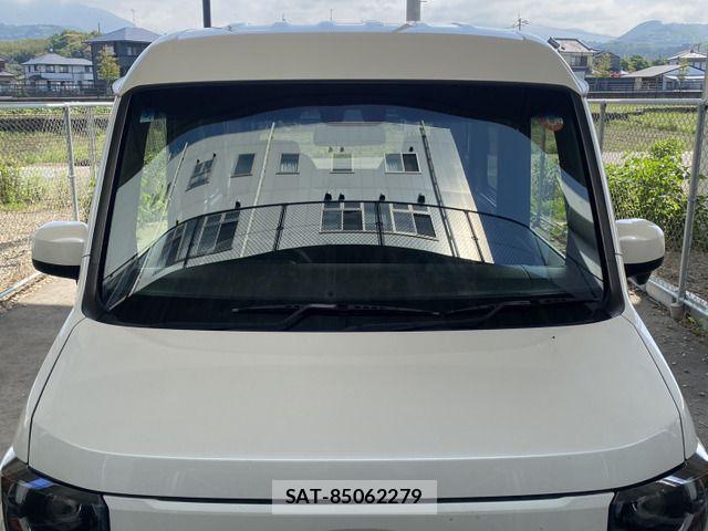 Honda N-VAN 2019-03 6677398-12