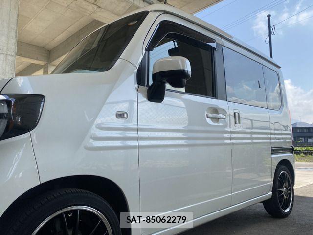 Honda N-VAN 2019-03 6677398-15