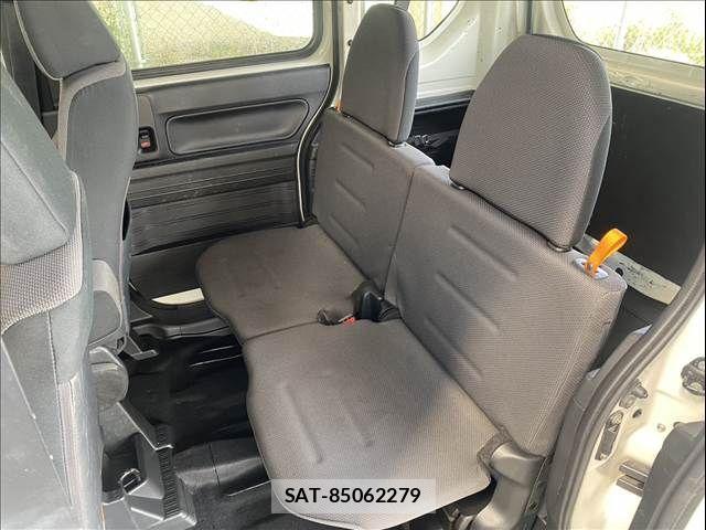 Honda N-VAN 2019-03 6677398-25