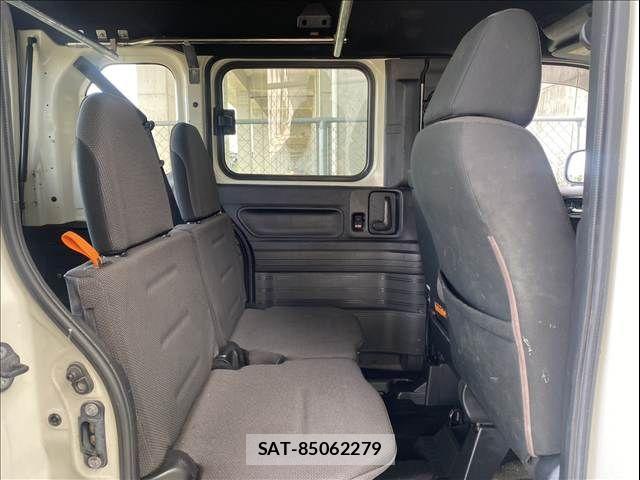 Honda N-VAN 2019-03 6677398-27