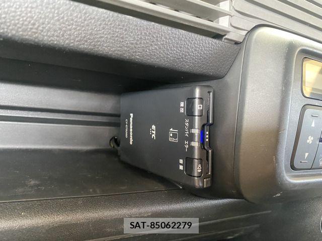 Honda N-VAN 2019-03 6677398-6