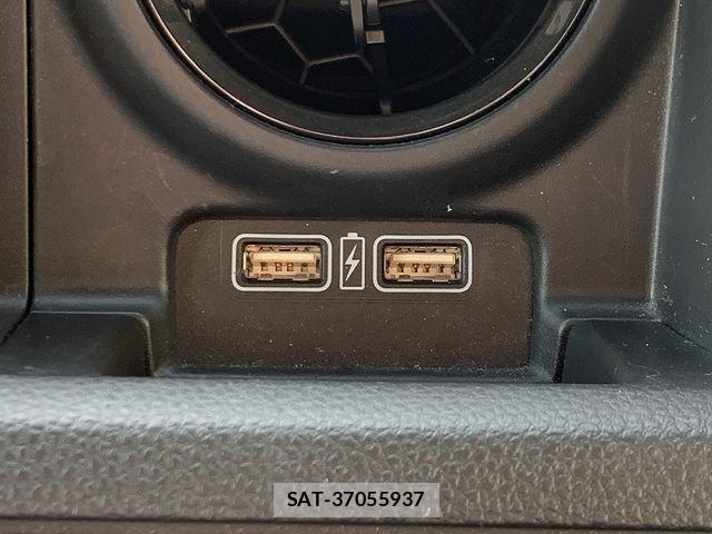 Honda N-VAN 2019-03 6677397-13