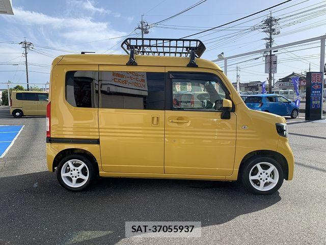 Honda N-VAN 2019-03 6677397-21
