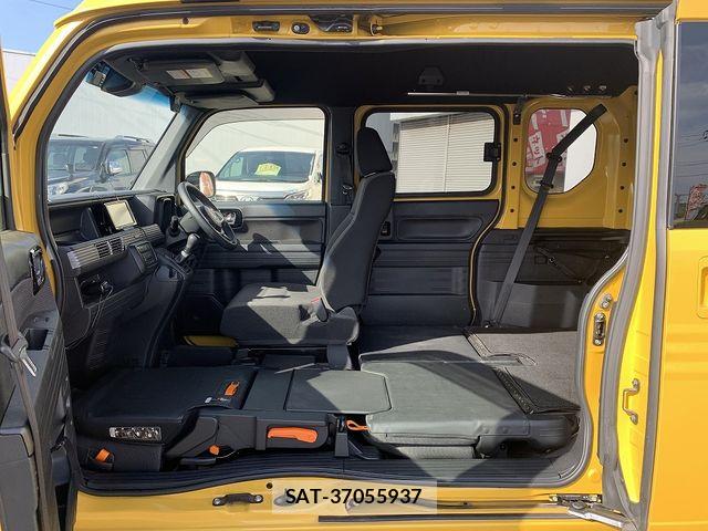 Honda N-VAN 2019-03 6677397-25