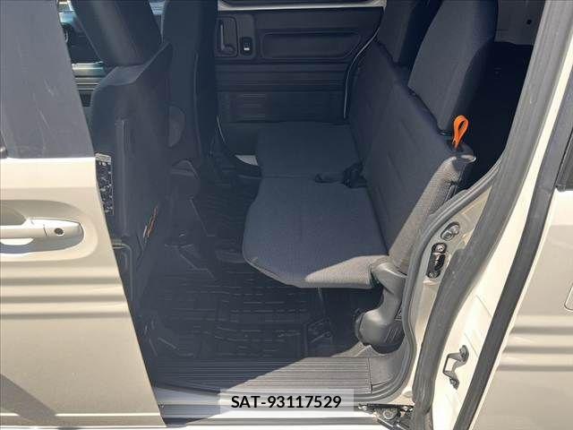 Honda N-VAN 2018-11 6683948-18