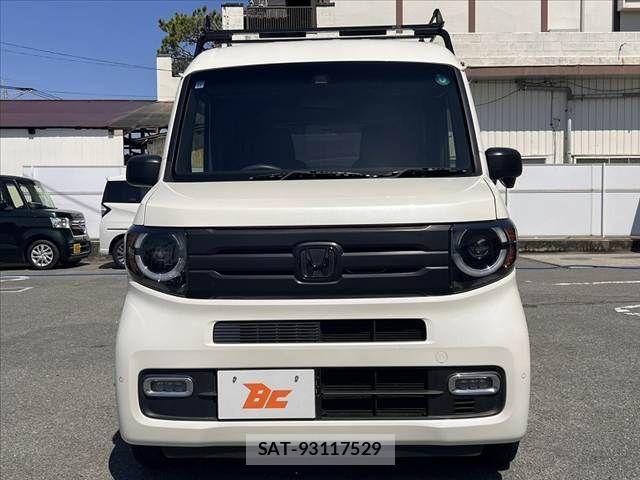 Honda N-VAN 2018-11 6683948-8