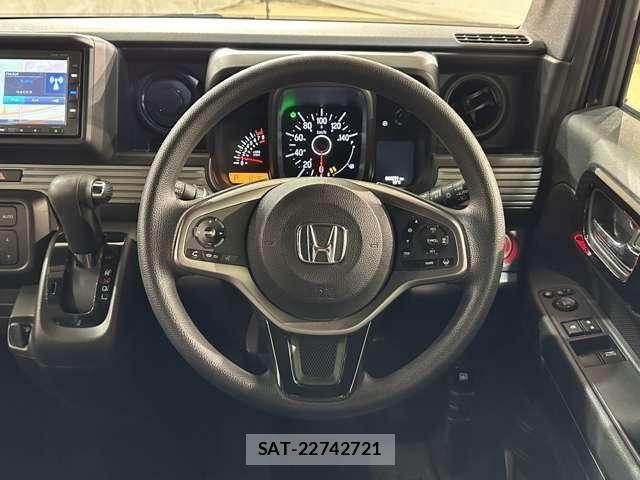Honda N-VAN 2019-03 6691171-9